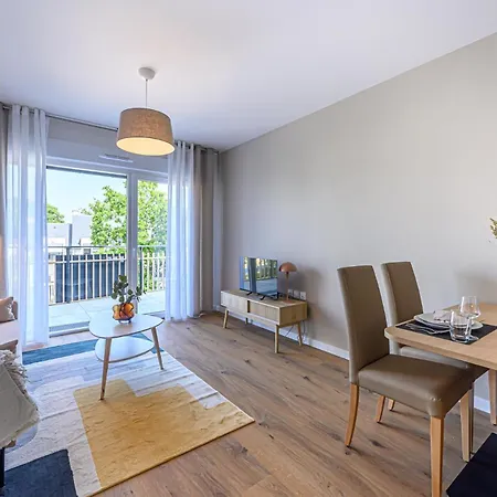 Ovelia - Les Allees De Kervihan Apartament *
